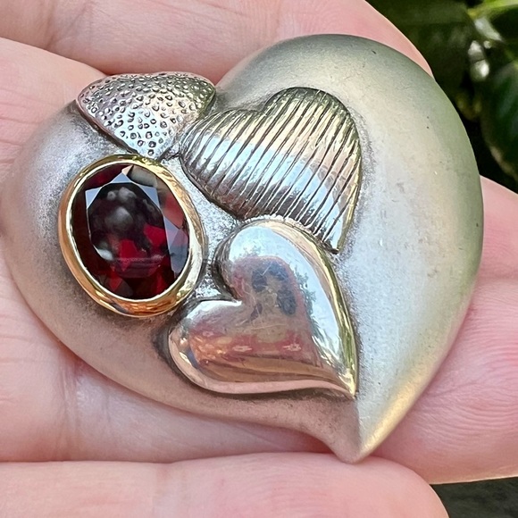 VINTAGE 925 STERLING SILVER GARNET LARGE PUFFY TRIPLE HEART PIN BROOCH STATEMENT